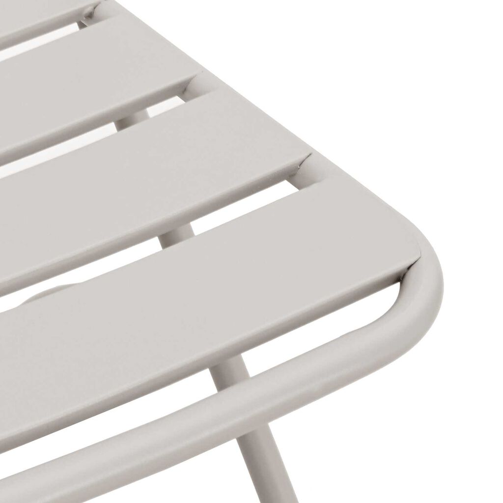 vidaXL Πτυσσόμενες Καρέκλες Κήπου 2 τμχ Μπεζ 42x52x82 εκ Χάλυβας με Επίστρωση Πούδρας