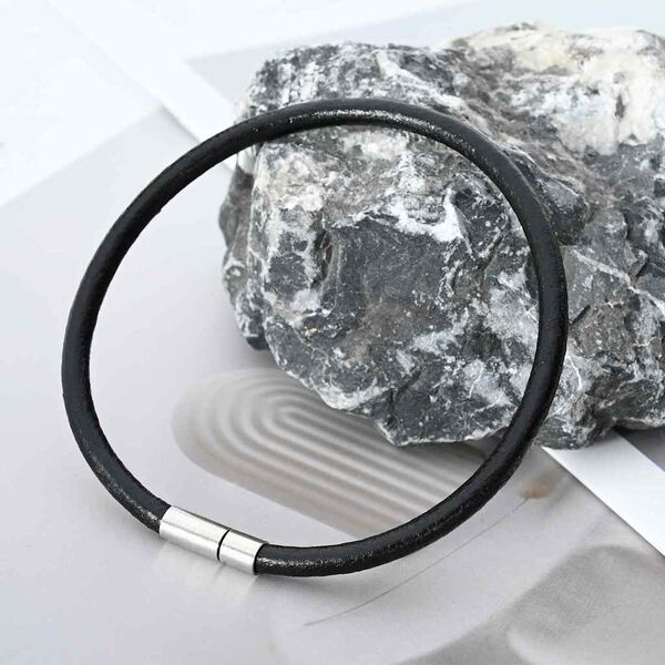 vidaXL Δερμάτινο σχοινί Μαύρο Ø4 χιλ. x 50 μ. Δέρμα