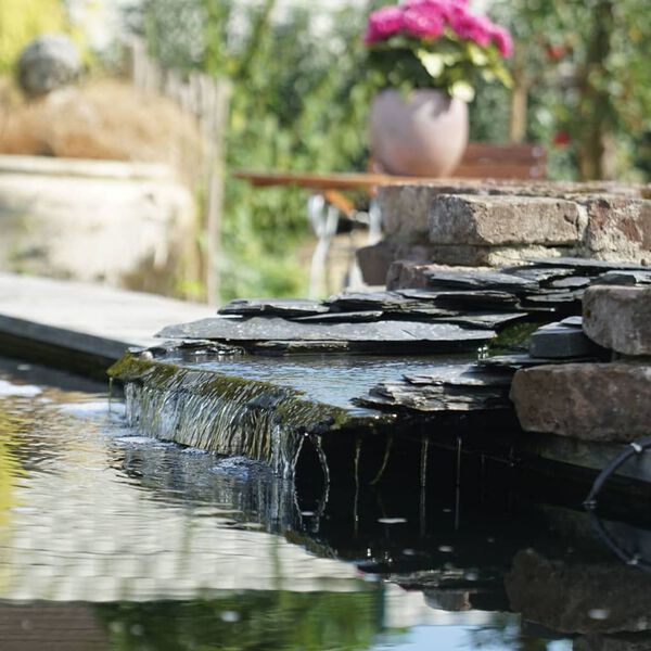 Ubbink &Alpha;&nu;&tau;&lambda;ί&alpha; &Lambda;ί&mu;&nu;&eta;&sigmaf; Cascademax 16000 160 W 1351323