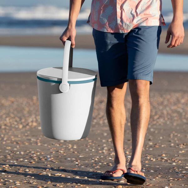 Keter &Tau;&rho;&alpha;&pi;έ&zeta;&iota; / &Psi;&upsilon;&gamma;&epsilon;ί&omicron; Go Bar &Lambda;&epsilon;&upsilon;&kappa;ό &kappa;&alpha;&iota; &Sigma;&kappa;&omicron;ύ&rho;&omicron; &Mu;&pi;&lambda;&epsilon;