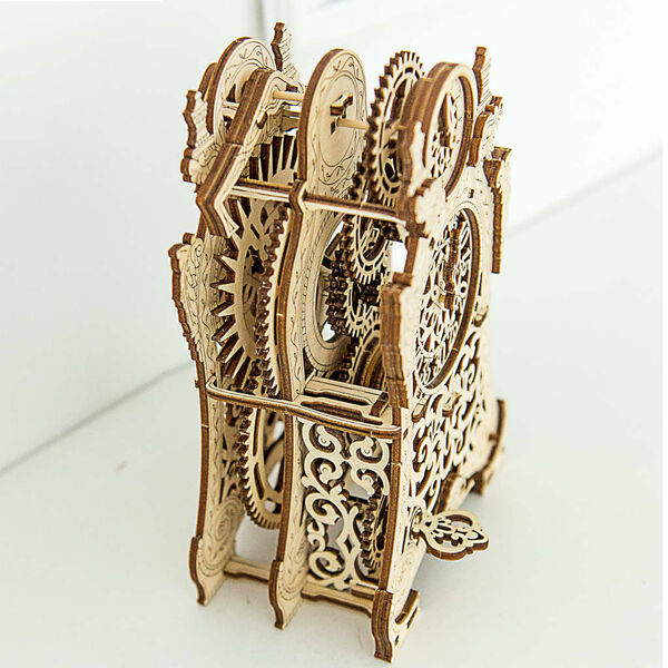 425879 WOODEN CITY Wooden Scale Model Kit Magic Clock