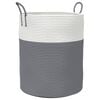 Grey_and_white